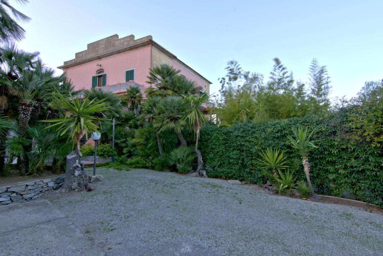 מרינה די קמפו Villa Very מראה חיצוני תמונה