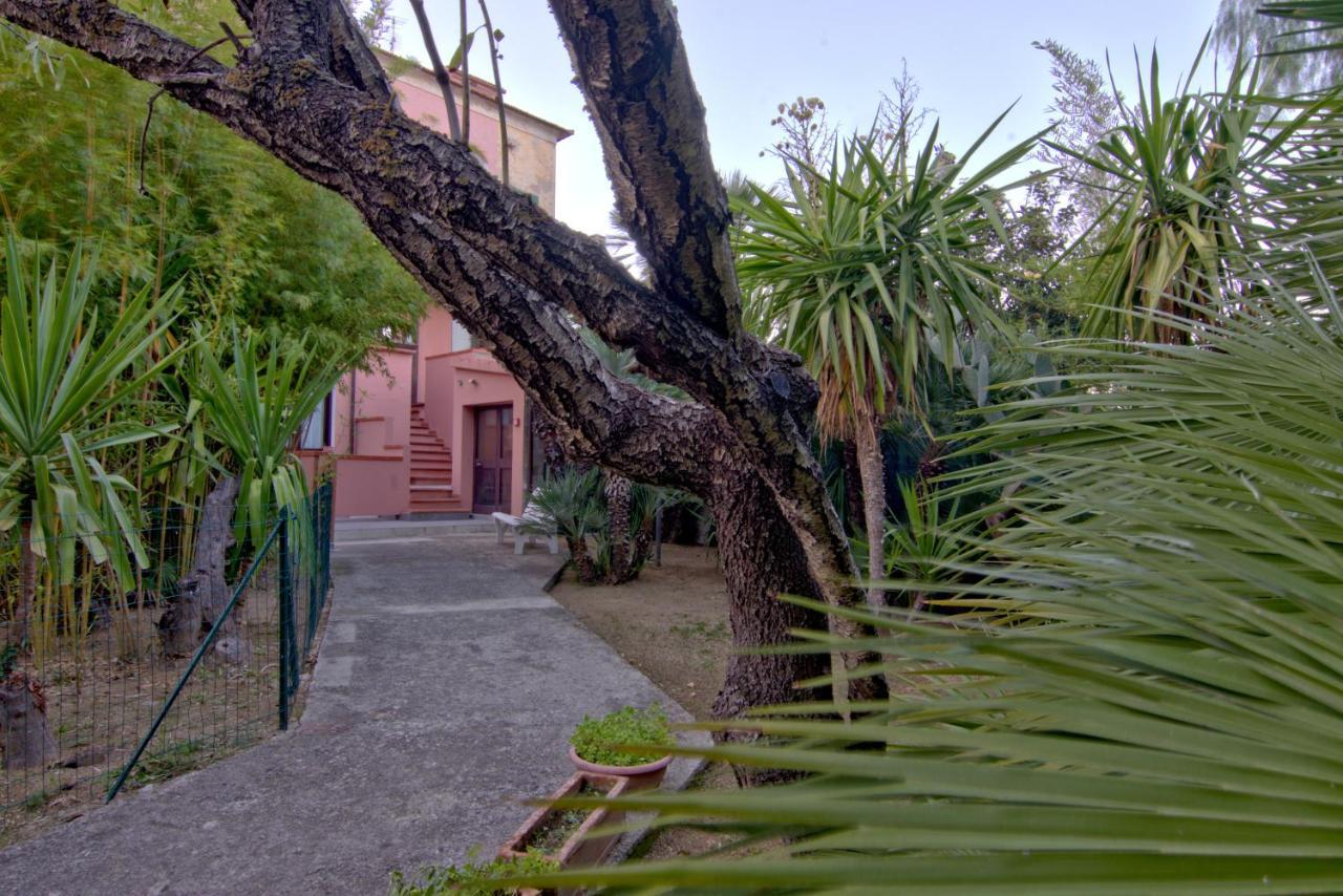 מרינה די קמפו Villa Very מראה חיצוני תמונה